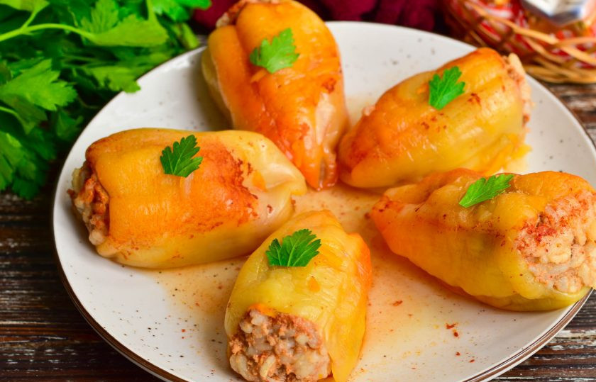 1. Этап. Фаршированные перцы в скороварке: Фаршированные перцы в скороварке готовы! Приятного аппетита!