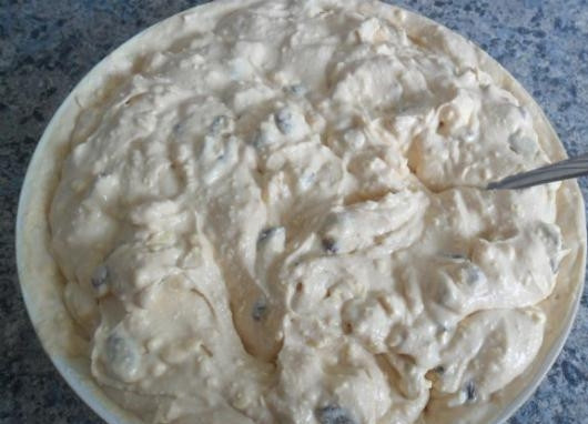 1. Этап. Пасха со вкусом крем-брюле: 7. Снова перемешайте. Основной процесс закончен.