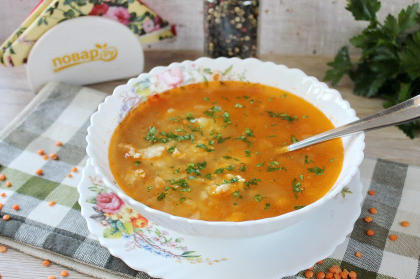 1. Этап. Суп из чечевицы с фаршем: Ароматный, сытный и полезный чечевичный суп с фаршем готов. Можно подавать к столу.