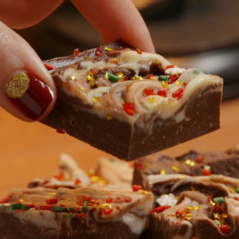 A Christmas Story-Inspired Fudge