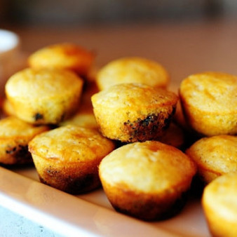 Кукурузные кексики с черникой