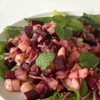 Салат из свеклы и картофеля