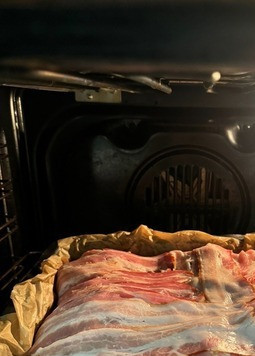 1. Этап. Праздничные кармашки по-питерски: Запекать в разогретой духовке до 180 градусов 30-35 минут