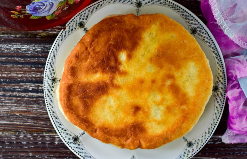 1. Этап. Хлеб на сковороде без дрожжей: Получается вот такой домашний хлеб на сковороде!