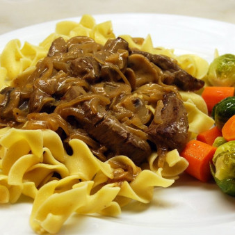 Бефстроганов из телятины