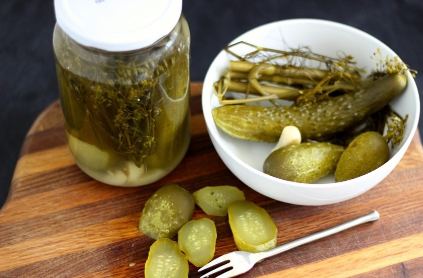 1. Этап. Огурчики по-польски: Готовые огурчики по-польски храните в подвале или кладовке до зимы, главное, чтобы было прохладно. Приятного аппетита!