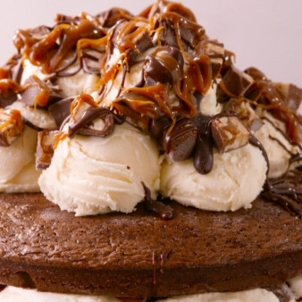 Snickers Ice Cream Cake