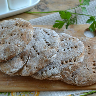 Ржаные лепёшки без дрожжей