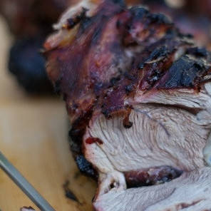 Плечо ягненка на гриле