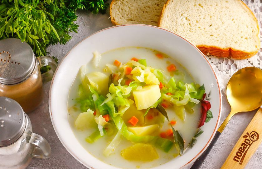 1. Этап. Молочный суп с капустой и картофелем: Разлейте суп в глубокие емкости и подайте к столу горячим вместе с хлебом. Приятного аппетита!