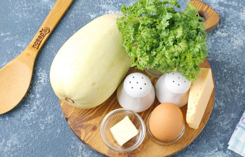 1. Этап. Хачапури из кабачков: Подготовьте все ингредиенты.