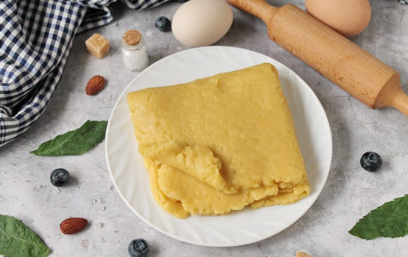 1. Этап. Песочно-слоеное тесто: Хорошей выпечки!