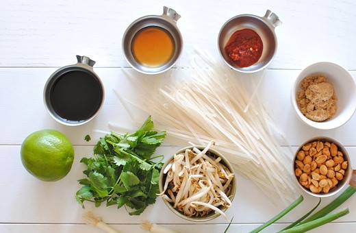 1. Этап. Соус Пад тай: 1. Вот все ингредиенты. Само блюдо 