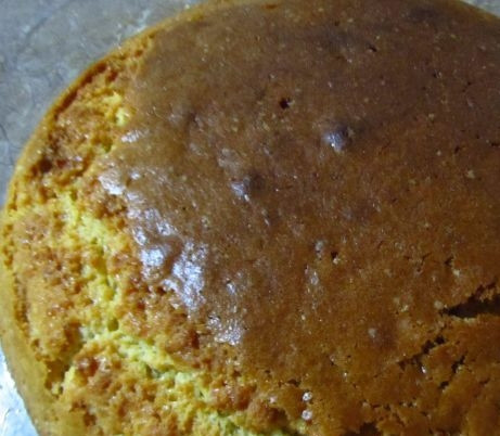 1. Этап. Большой торт: 7. После полного остывания коржа его можно извлечь из формы.