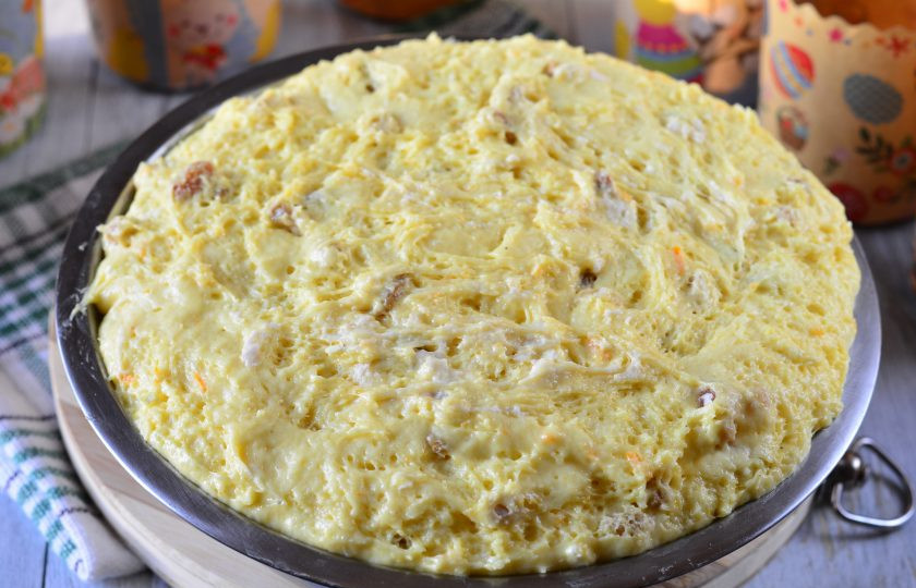 1. Этап. Пышный кулич: Тесто идеально поднялось и увеличилось в 2 раза.