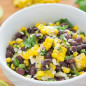 Мексиканский салат из кукурузы и фасоли