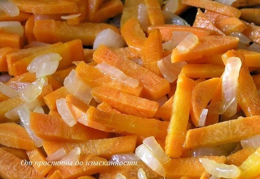 1. Этап. Оссобуко из курицы: Обжарьте 5-6 минут, помешивая.