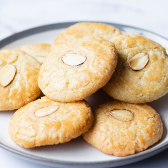 Chinese Almond Cookies