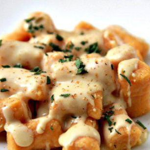 Ньокки из сладкого картофеля с сырным соусом