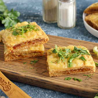 Пирог с сельдереем