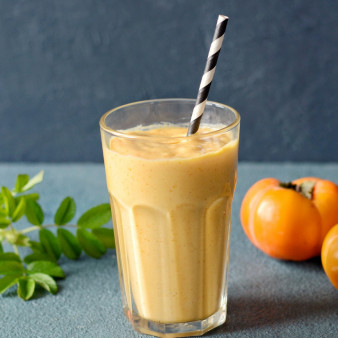Смузи с хурмой