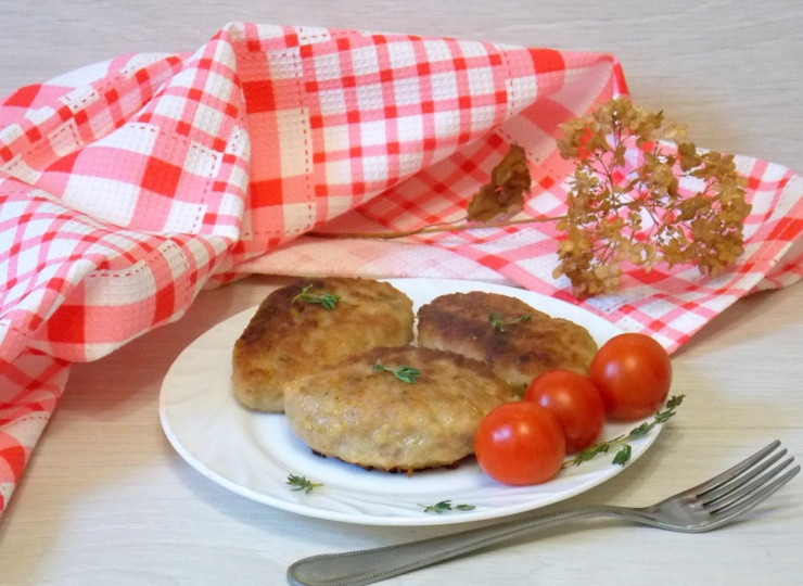 1. Этап. Котлеты по-голландски: Подавайте сразу.