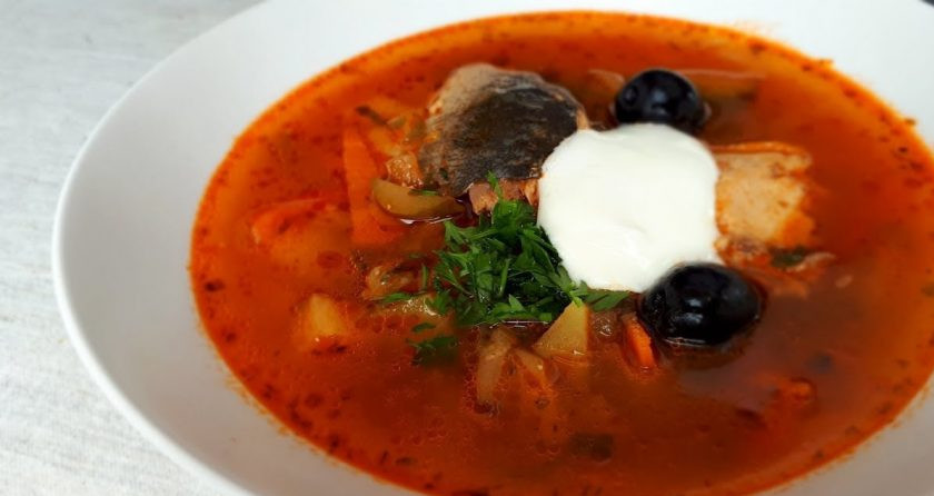 1. Этап. Калья: 5. В конце приготовления добавьте зелень и снимите суп с огня. Приятного аппетита!