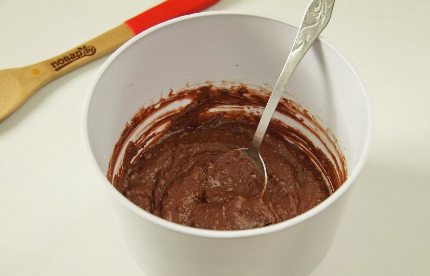 1. Этап. Шоколадно-ореховые кексы: Перемешайте все еще раз.