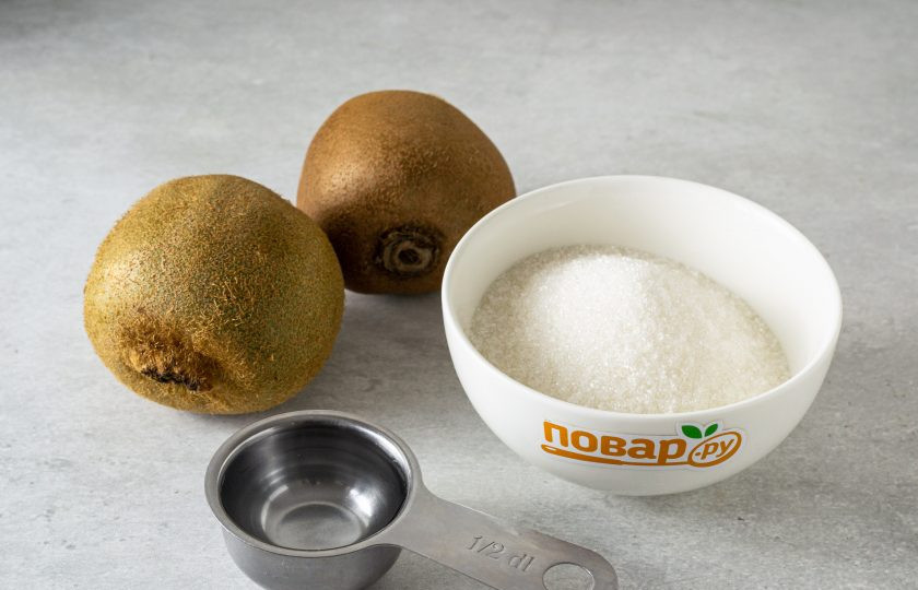 1. Этап. Киви в карамели: Подготовьте все ингредиенты.