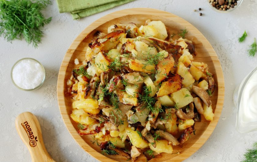 1. Этап. Жареные грузди с картошкой: Приятного аппетита!