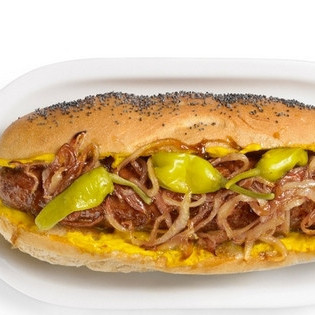 Хот-дог с жареным луком