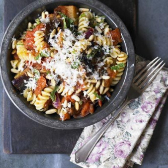 Sicilian aubergine, pine nut & raisin fusilli
