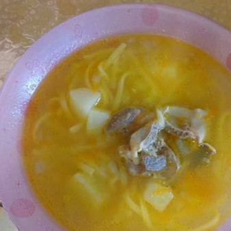 Суп из куриных потрохов с грибами