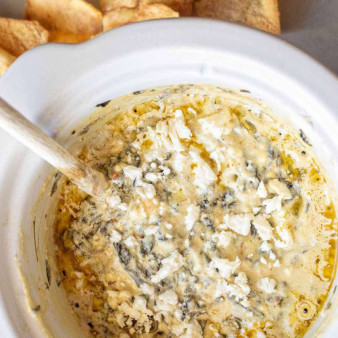 Slow Cooker Spinach Feta Dip