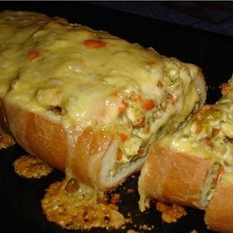 Фаршированный батон в духовке