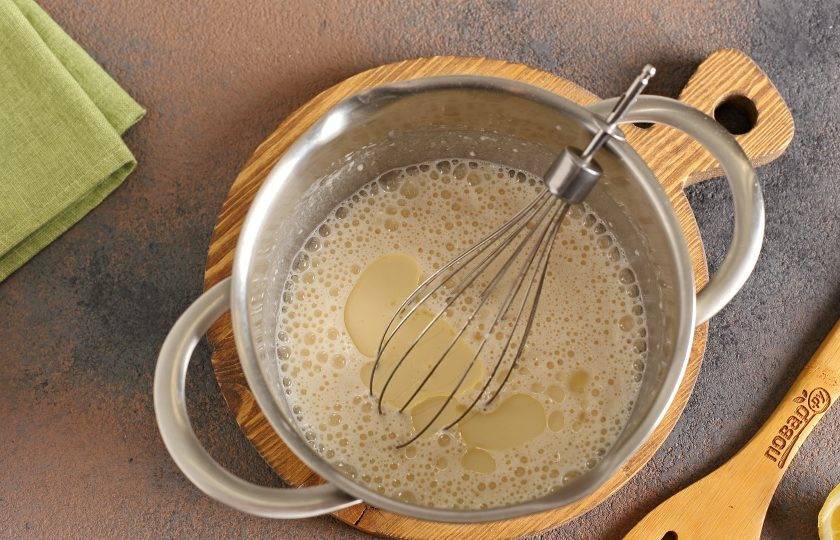 1. Этап. Блины с авокадо: Перемешайте все до однородного состояния, добавьте масло.