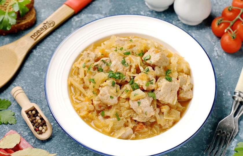 1. Этап. Мясо с квашеной капустой по-немецки: Приятного аппетита!