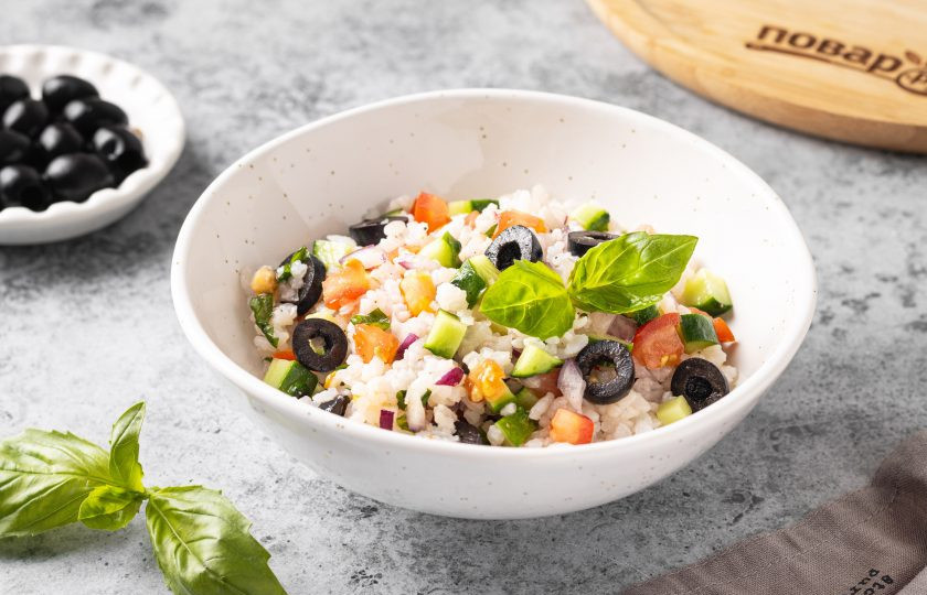 1. Этап. Итальянский салат с рисом и маслинами: Итальянский салат с рисом и маслинами готов, приятного вам аппетита!