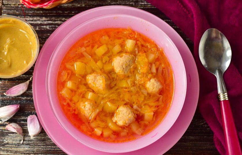 1. Этап. Щи с фрикадельками в мультиварке: Борщ с фрикадельками готов! Приятного аппетита!