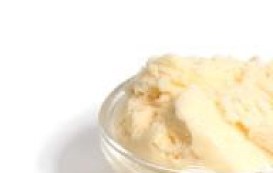 1. Этап. Коктейль из замороженного йогурта с лаймом и бананом: 1. Позаботьтесь о наличии замороженных йогуртов до того, как решите готовить холодные коктейли. Поместите их в морозилку накануне вечером.