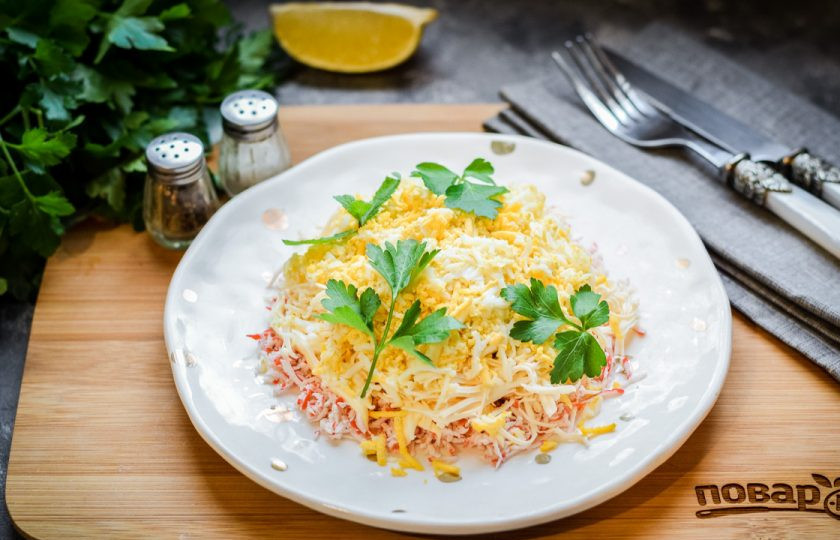 1. Этап. Тертый крабовый салат: Приятного аппетита!
