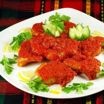 Рыба, тушенная в томатном соусе