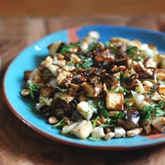 Салат с луком-порей