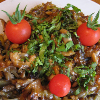 Вешенки с баклажанами