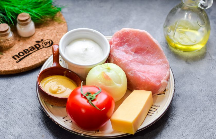 1. Этап. Мясо по-французски с горчичным соусом: Подготовьте все ингредиенты.