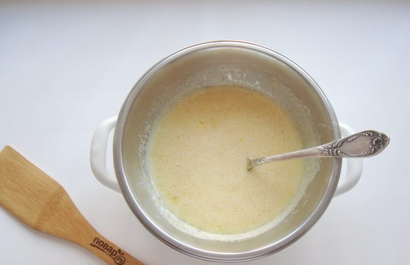 1. Этап. Торт Престиж: Хорошо перемешайте все эти ингредиенты. Можно взбить миксером.