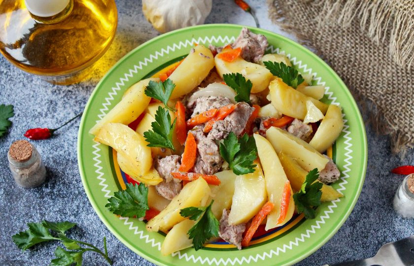 1. Этап. Оленина с картошкой в духовке: Приятного аппетита!