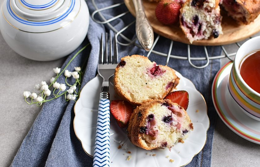 1. Этап. Быстрый пирог с ягодами: Приятного аппетита!
