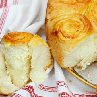 Тутманик на кефире