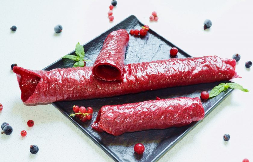 1. Этап. Ягодный лаваш: Потрясающий десерт, который стоит попробовать!